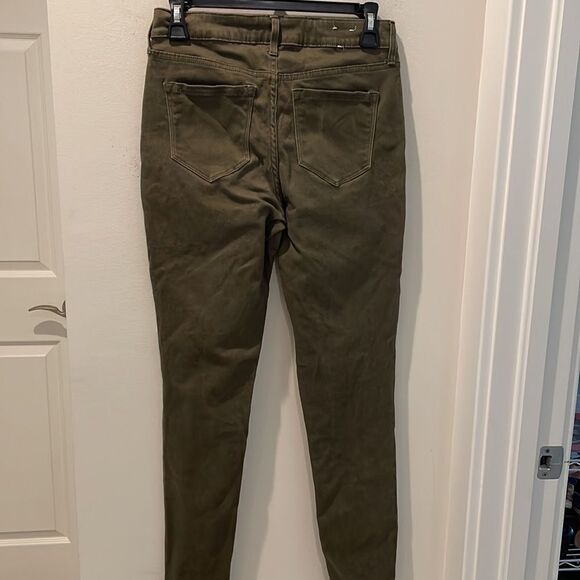 Old Navy Rockstar Mid-rise Olive Green Jeans size 4Regular - Picture 3 of 8